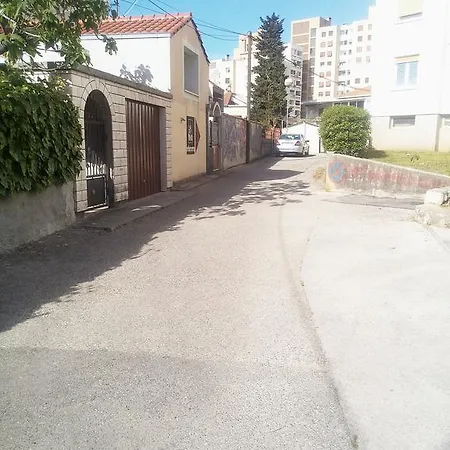Garden Diana * Split