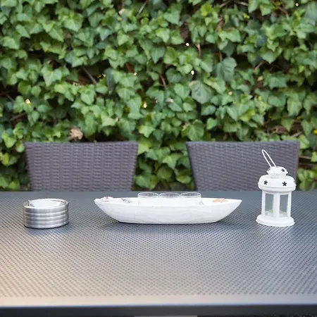 Garden Dina With Free Parking Appartement